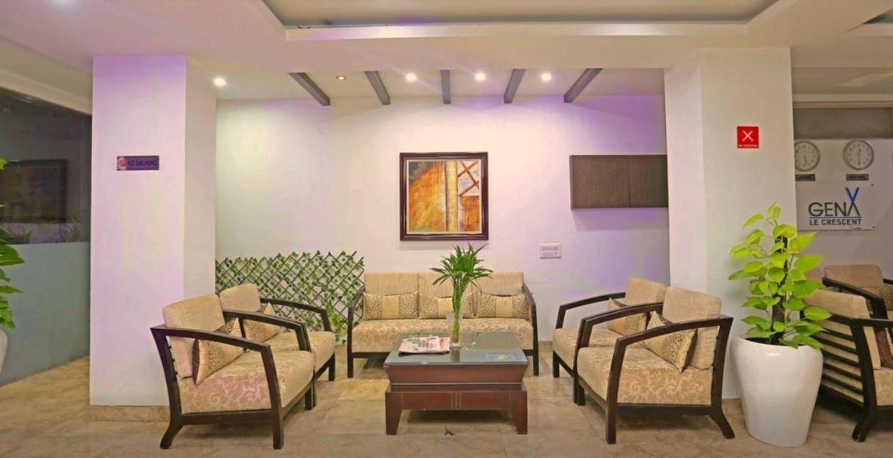 Genx Le Crescent Ghaziabad Otel Dış mekan fotoğraf